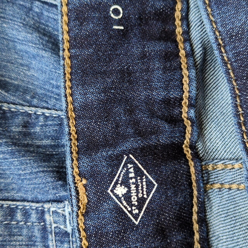 St John's Bay Women's Size 10 Dark Blue Cuffed Jeans - Picture 6 of 8